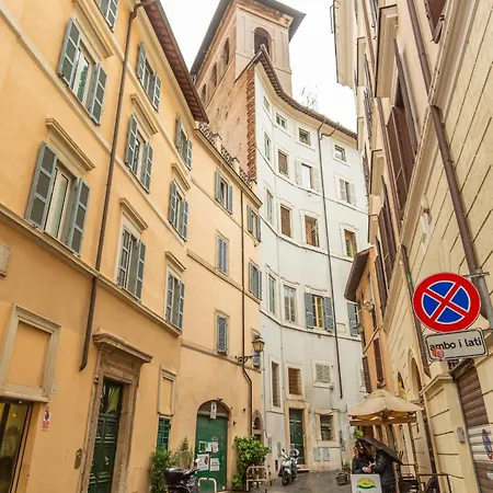 Апартаменты 2 Bdr Navona Quintessential Charm Рим