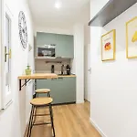 2 Bdr Navona Quintessential Charm Apartamento