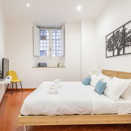 2 Bdr Navona Quintessential Charm 아파트 *